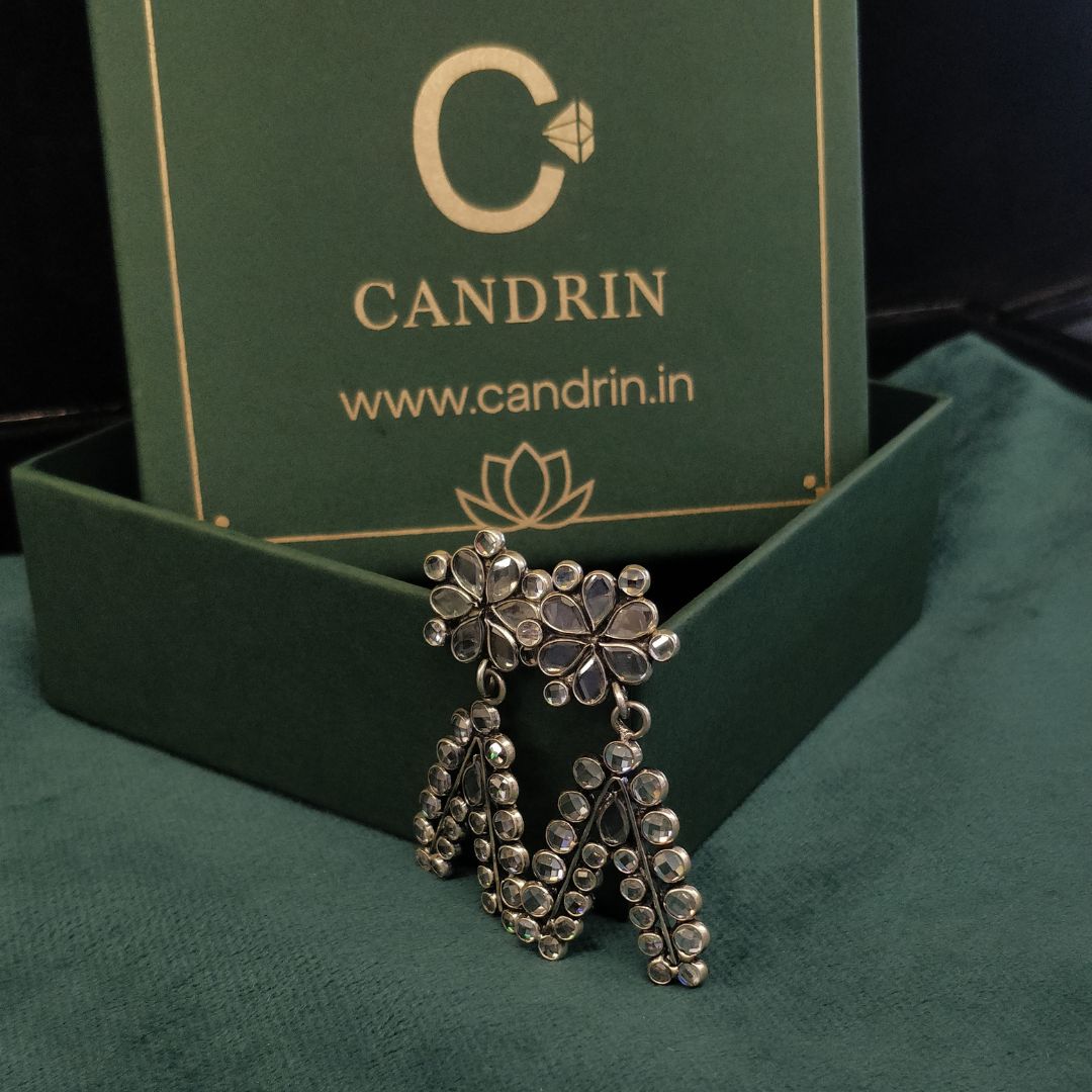 Candrin Hangmon Ladies Earring