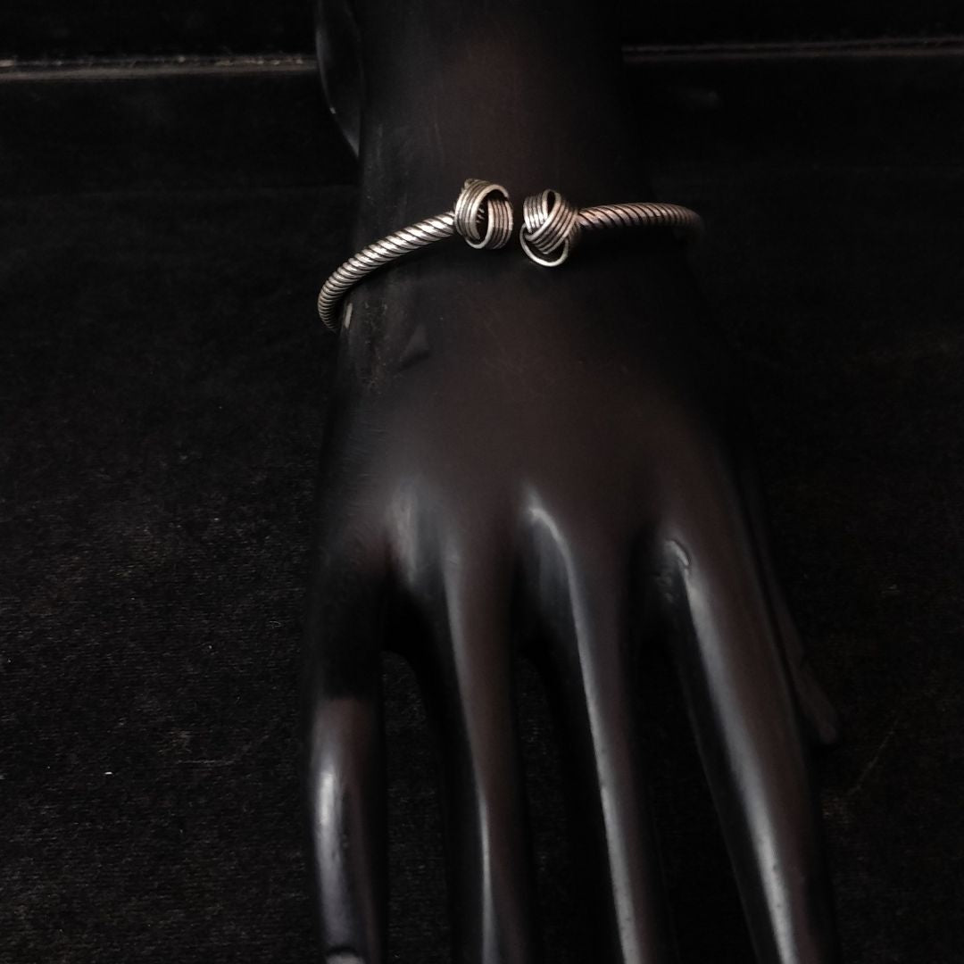 Candrin Oxbol Single Bangle