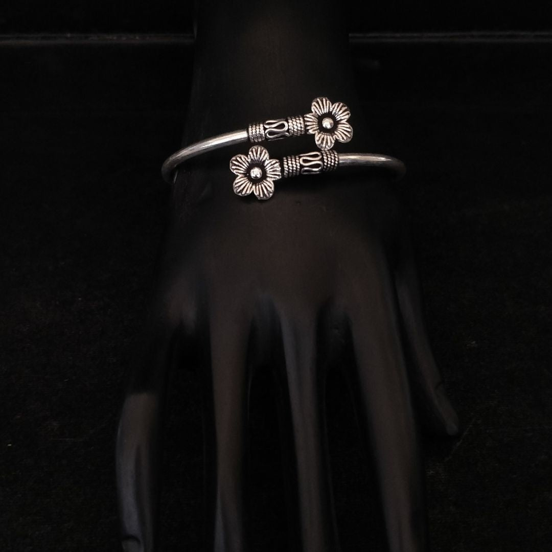 Candrin Follor Single Bangle