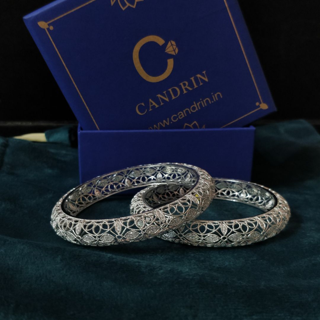 Candrin Tarco Bangle