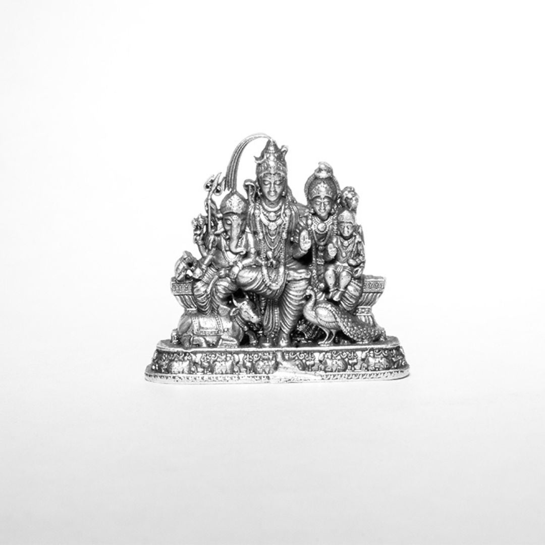 कैंड्रिन 925 शिव परिवार 2डी मूर्ति