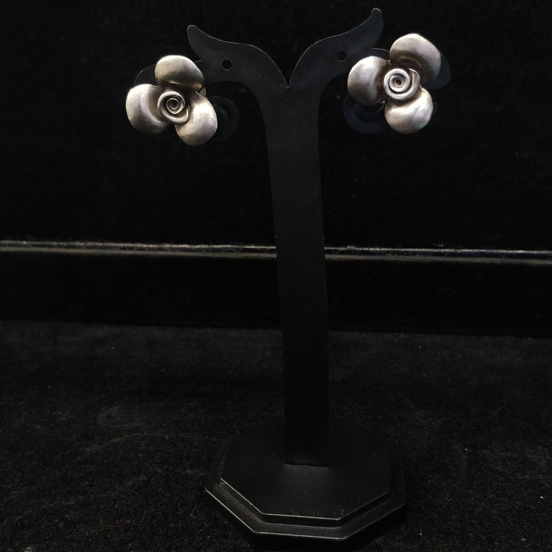 Candrin Cratto Ladies Earring
