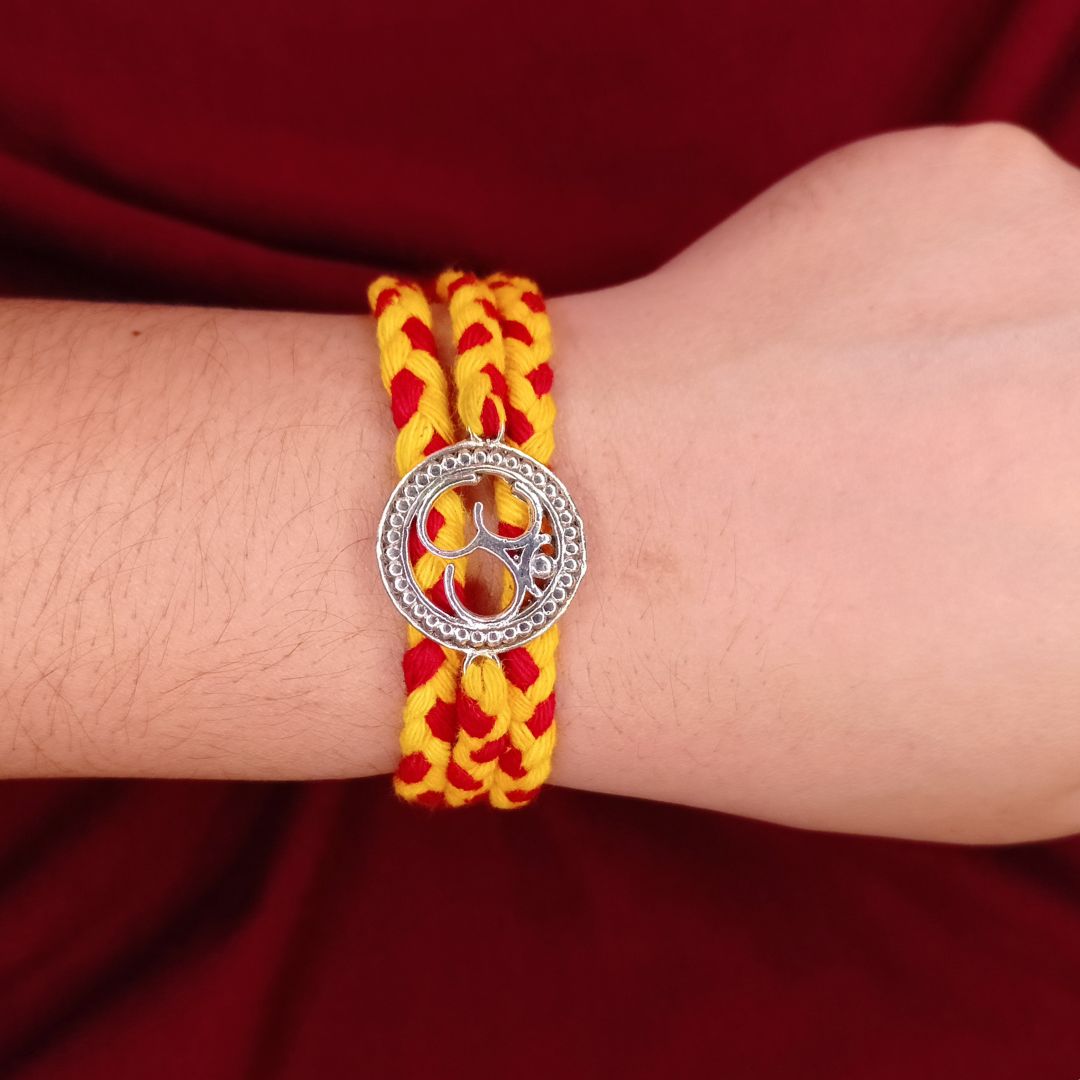 Candrin Om Rakhi