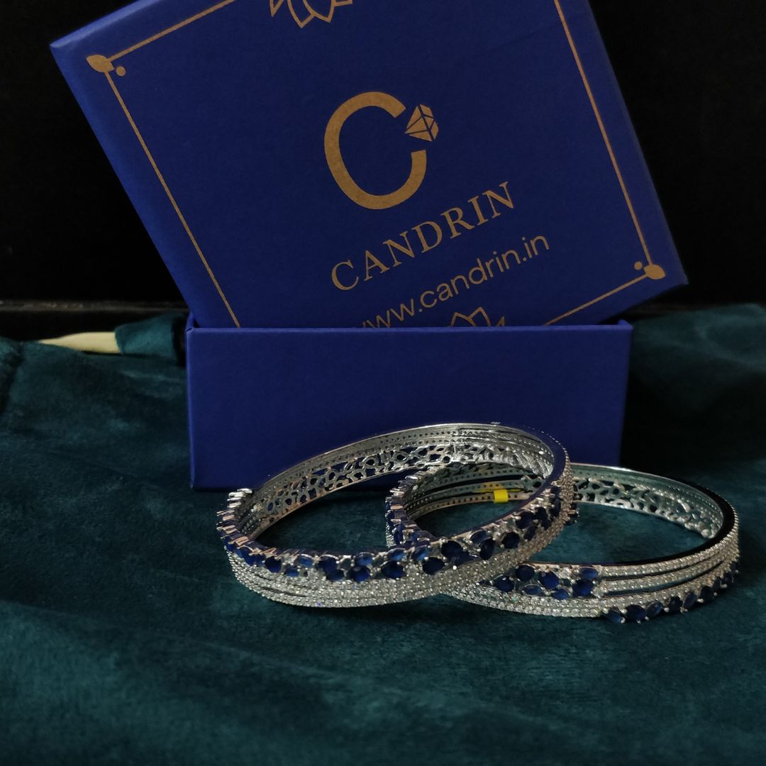 Candrin Blond Bangle