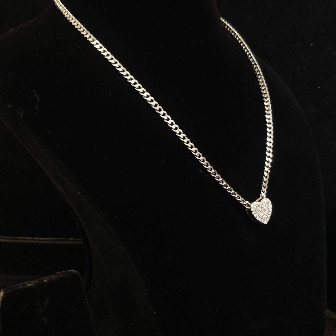 Candrin Athena Magnetic Pendent
