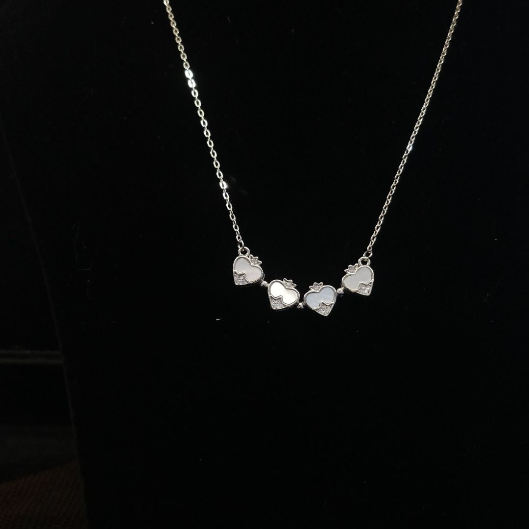 Candrin Sharon Magnetic Pendent