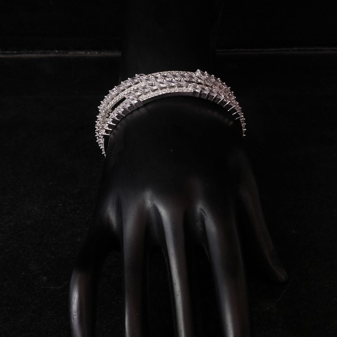 Candrin Fizol Bangle