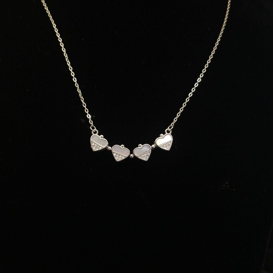 Candrin Allison Magnetic Pendent