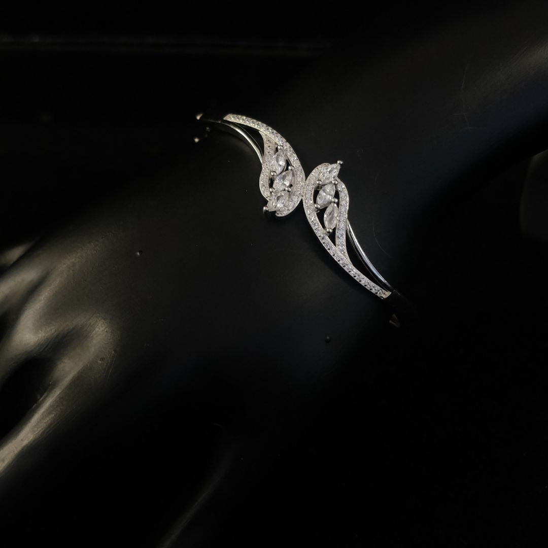 Candrin Giana Ladies Bracelet