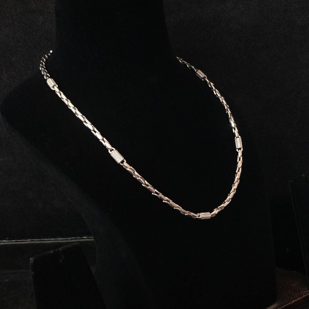 Candrin Eader Men chain