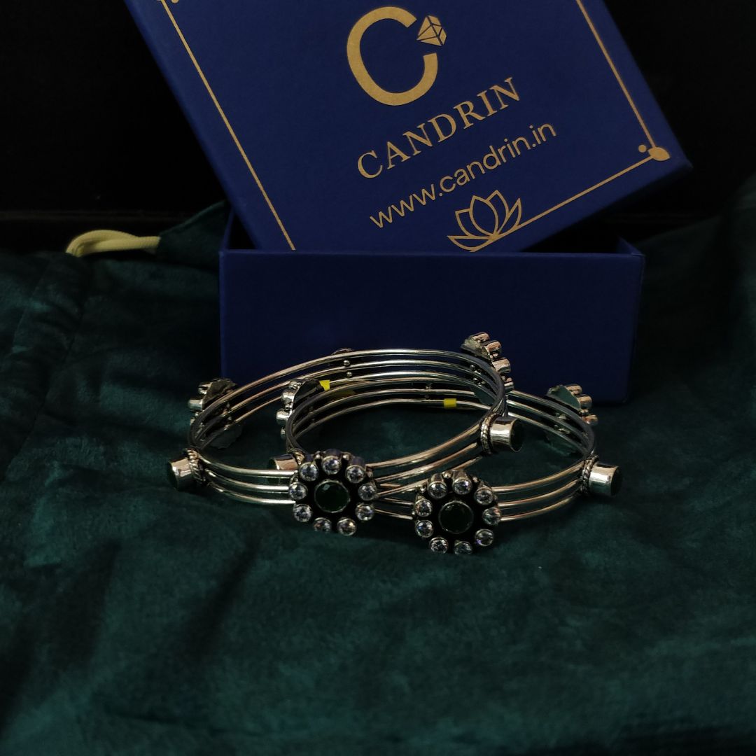 Candrin Kemya Bangle