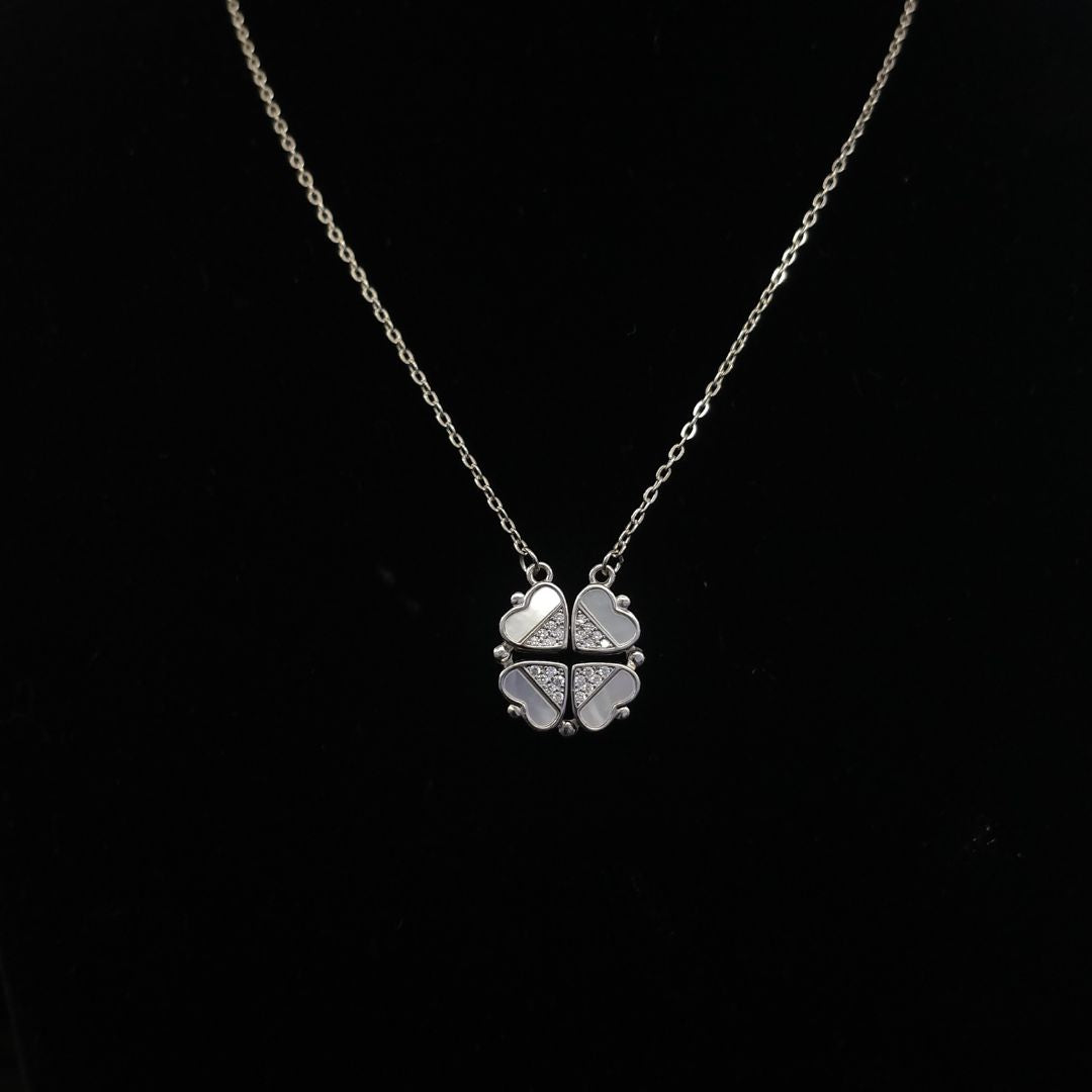 Candrin Allison Magnetic Pendent