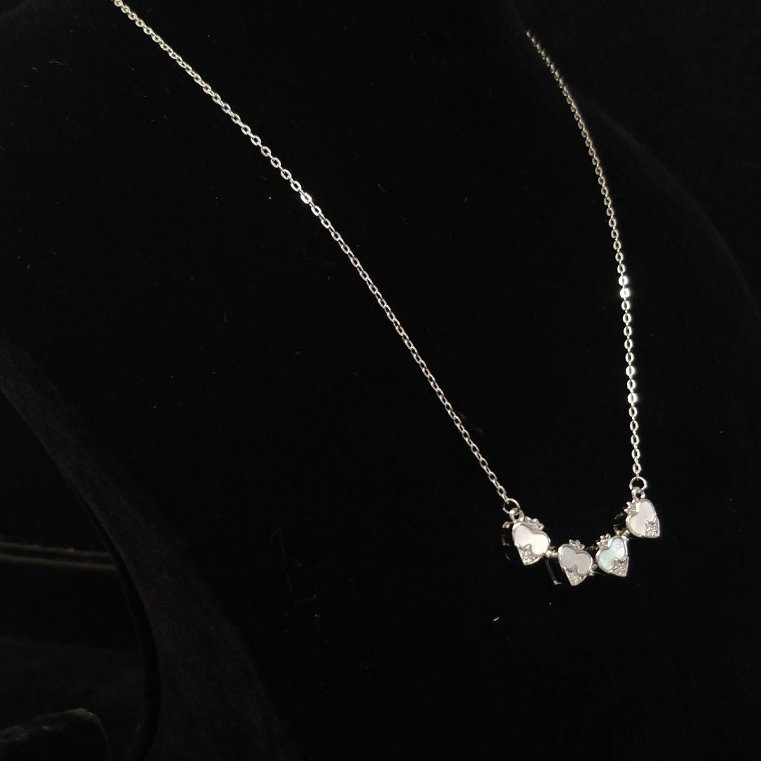 Candrin Sharon Magnetic Pendent