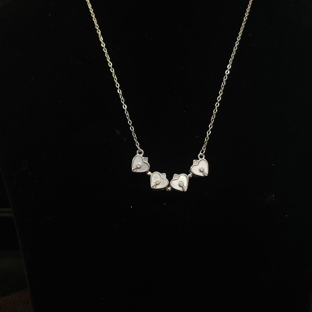 Candrin Angela Magnetic Pendent