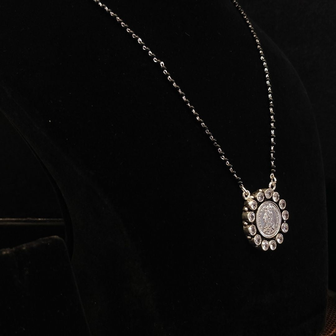 Candrin Myra Silver Mangalsutra