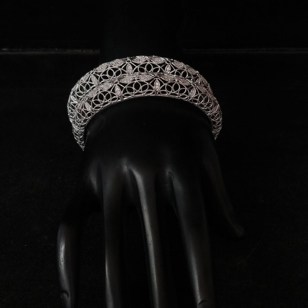 Candrin Tarco Bangle
