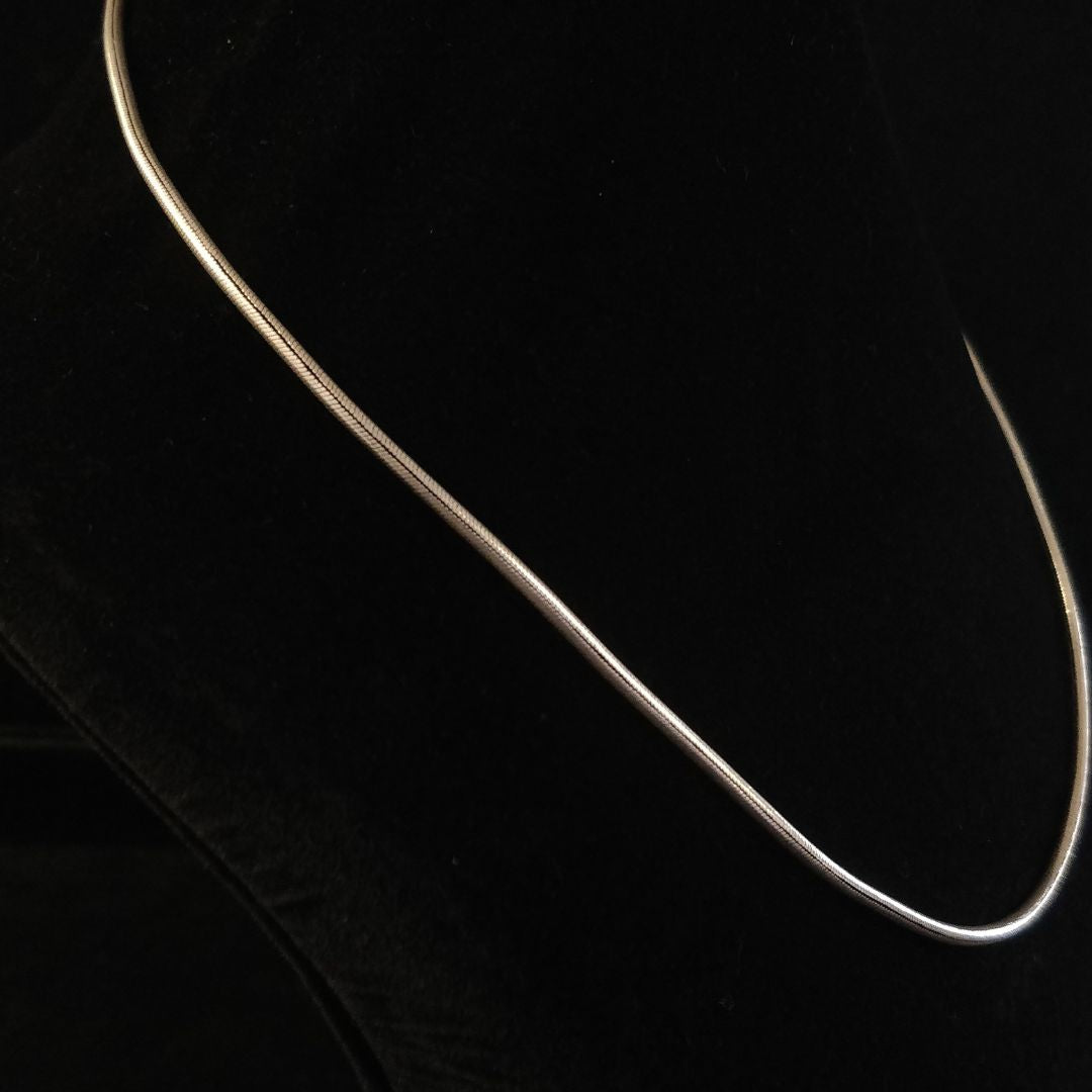 Candrin Carlos Men Chain