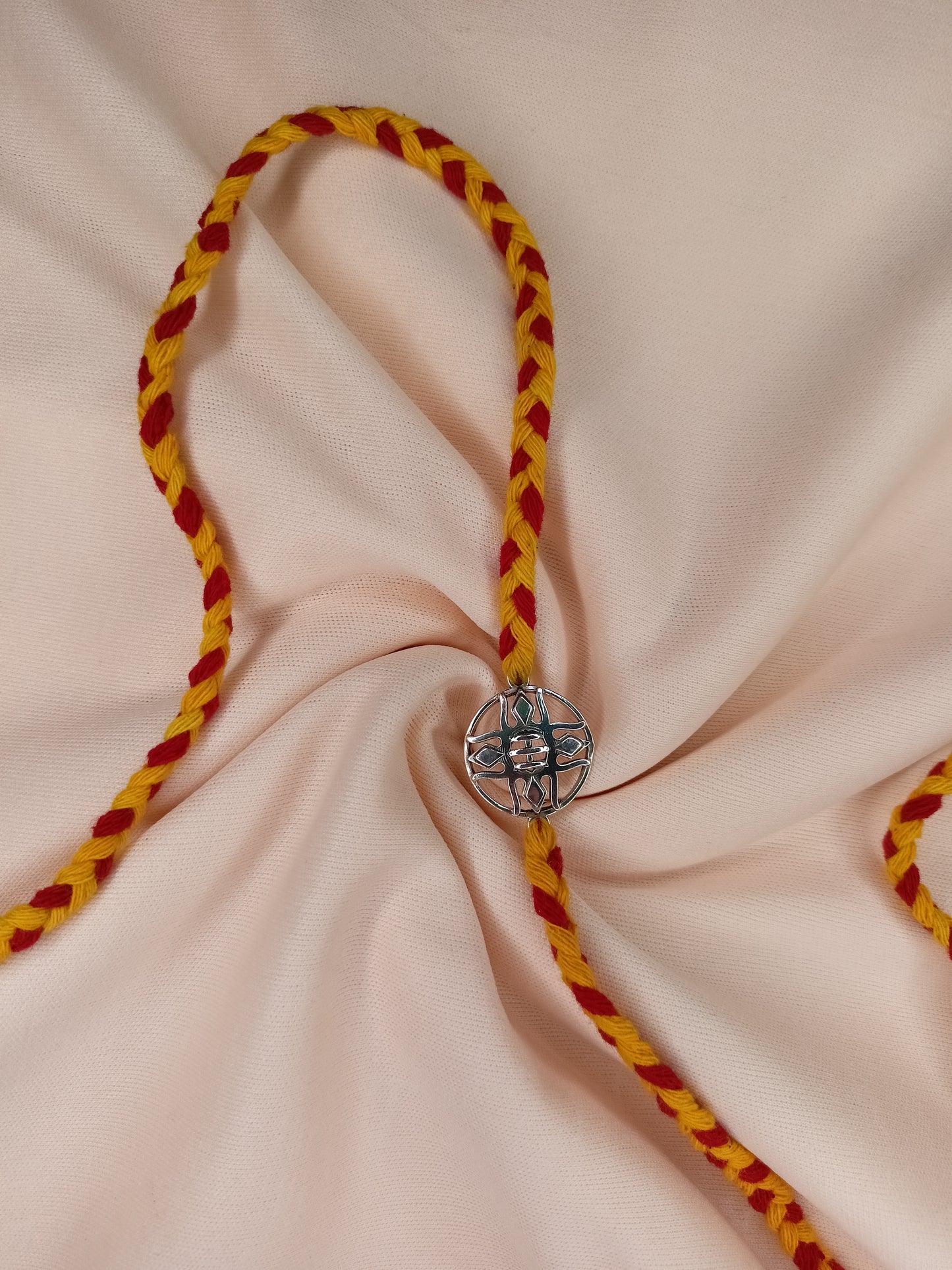 Candrin Trishulam Rakhi