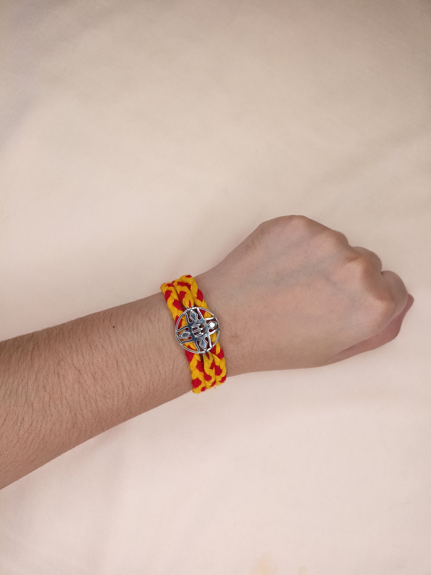 Candrin Trishulam Rakhi