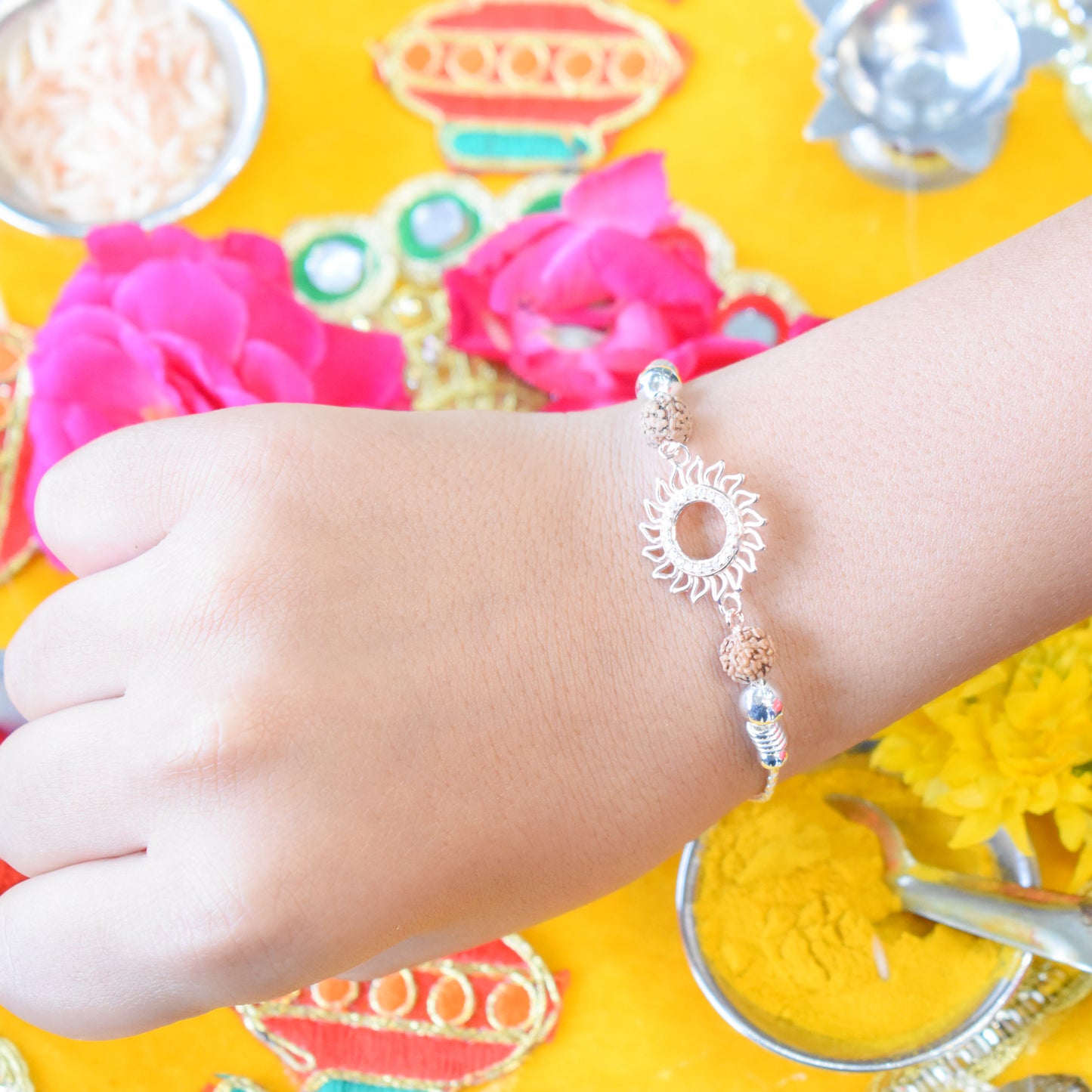 Candrin Zircon Sun 925 Sterling Silver Rakhi
