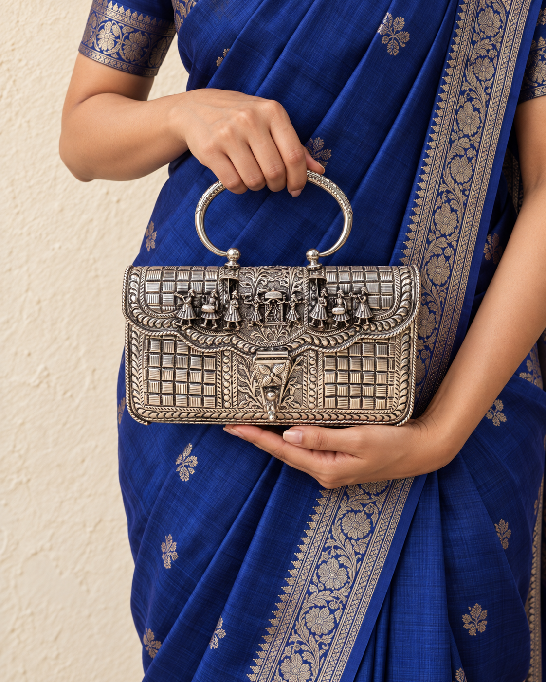 Baraat Silver Handbag - Hand Holding with Saree