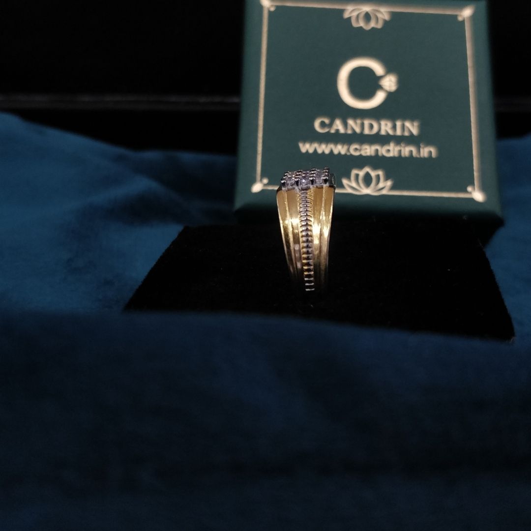 Candrin Owez Gents Ring