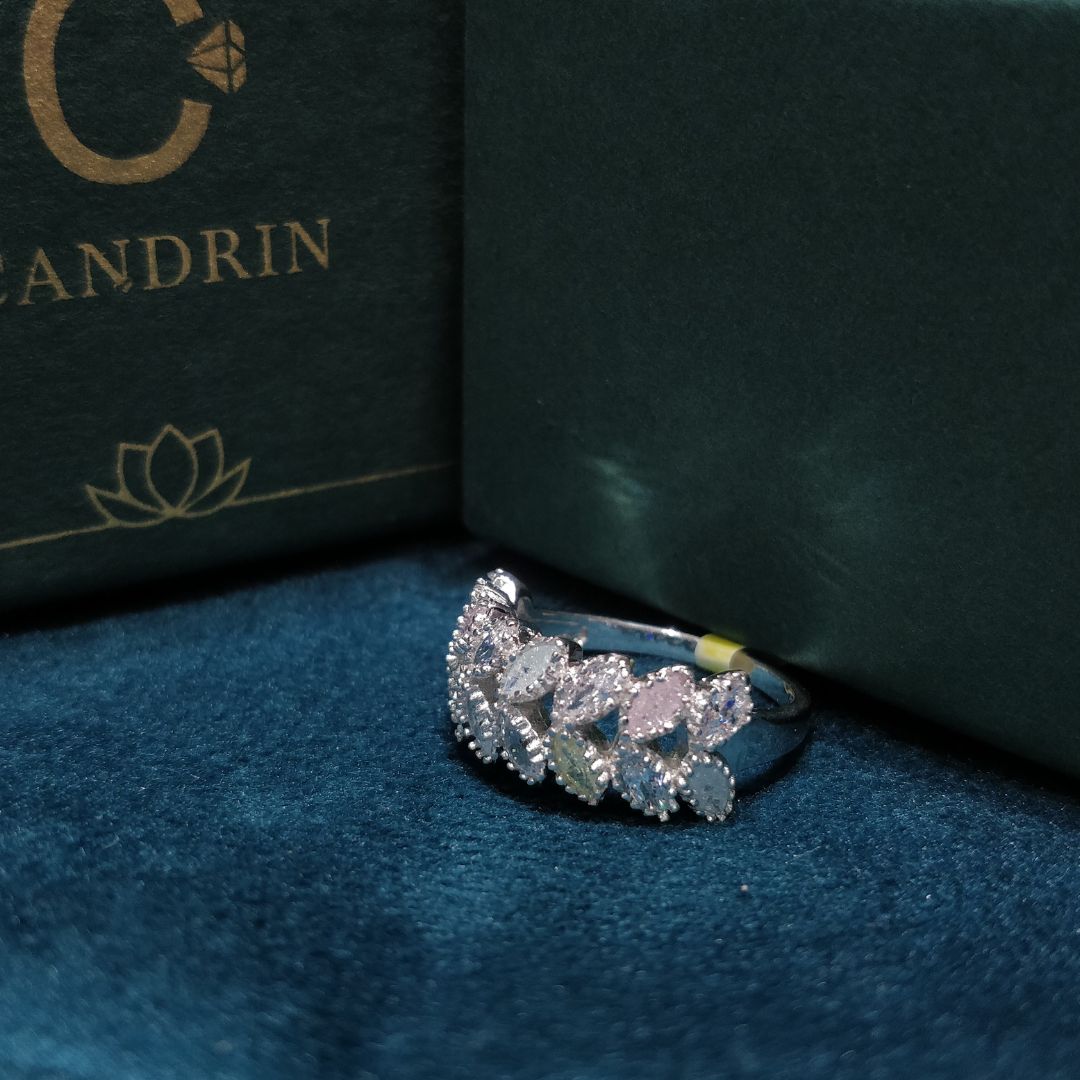 Candrin Scrito Ladies Ring