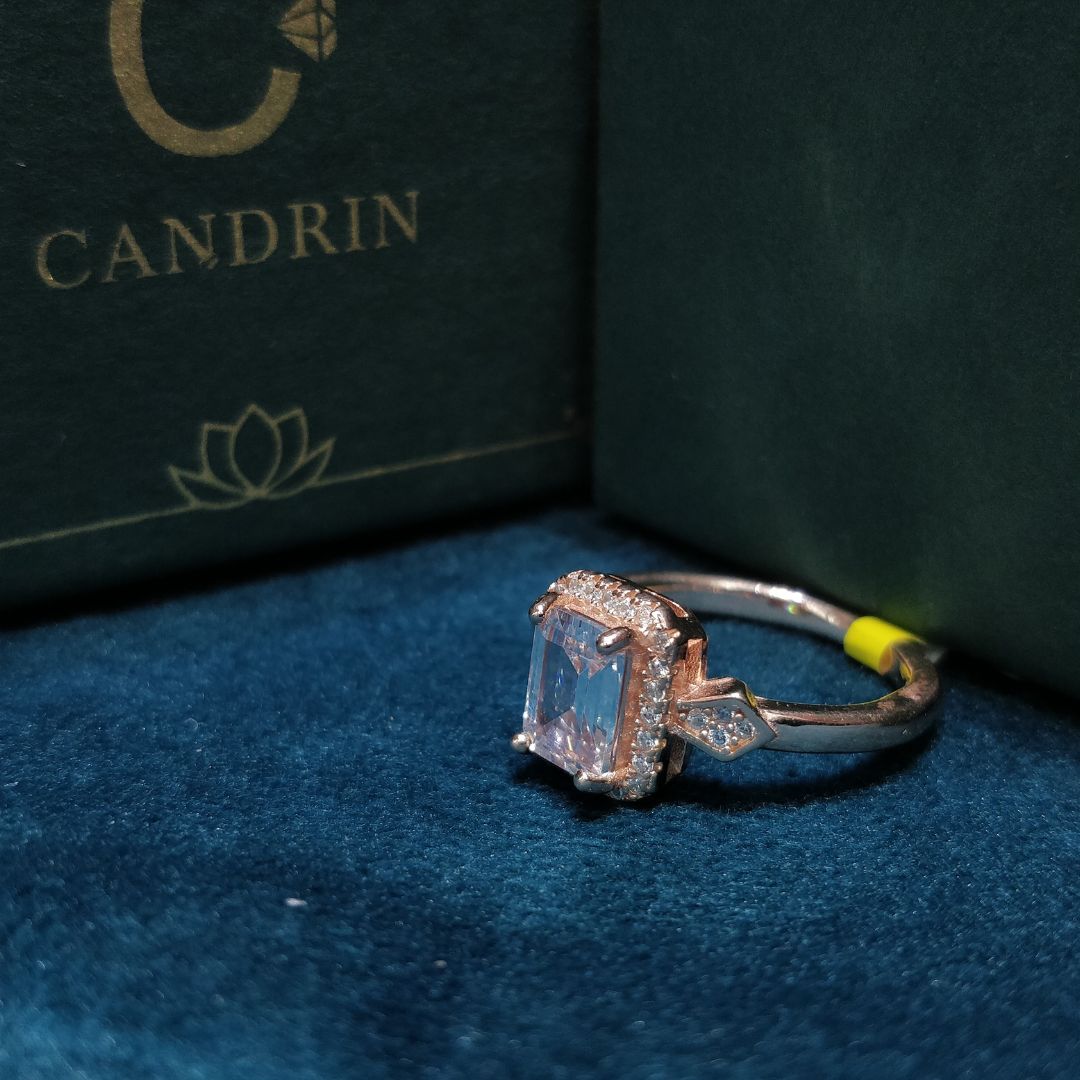 Candrin Rossel Ladies Ring