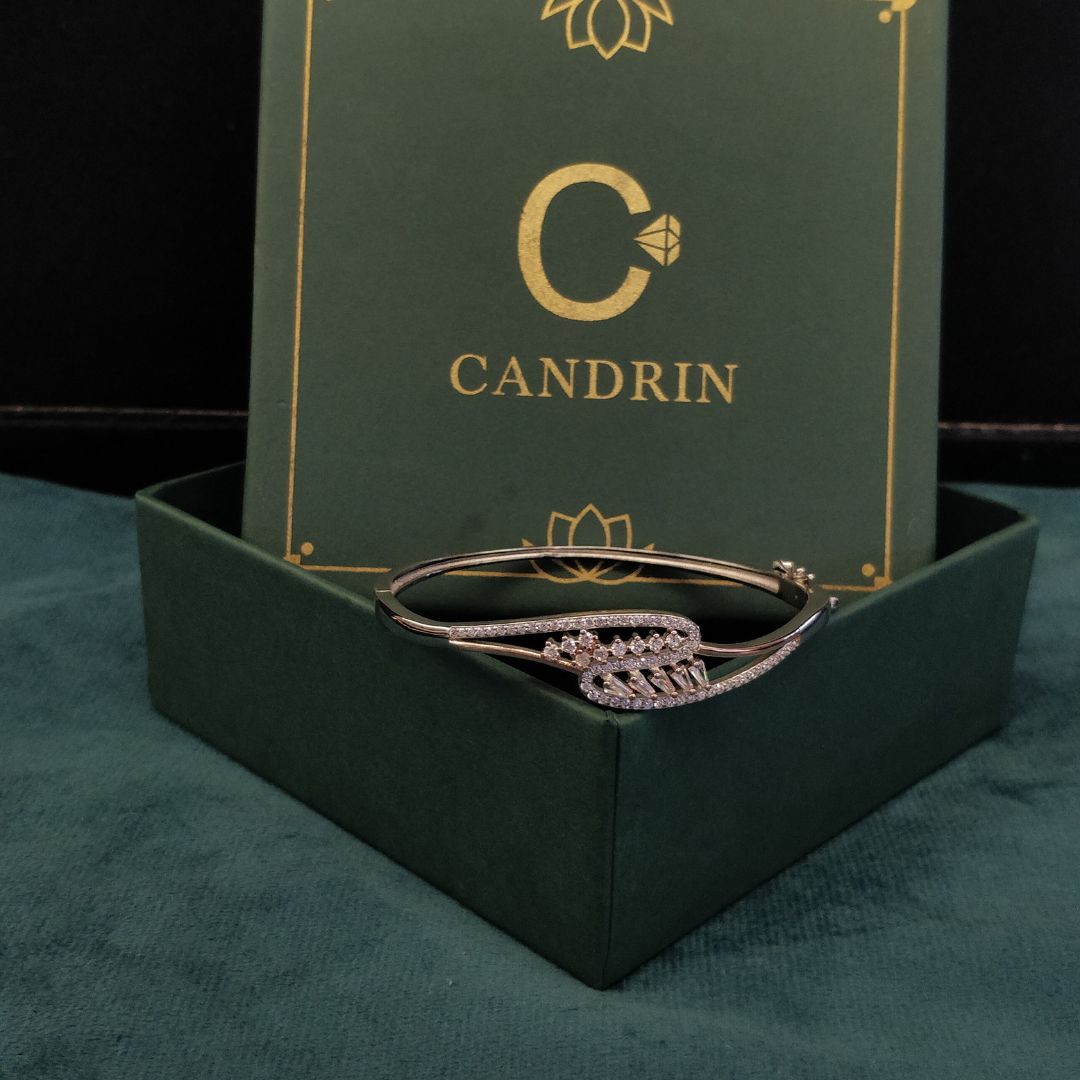 Candrin Niomi Ladies Bracelet