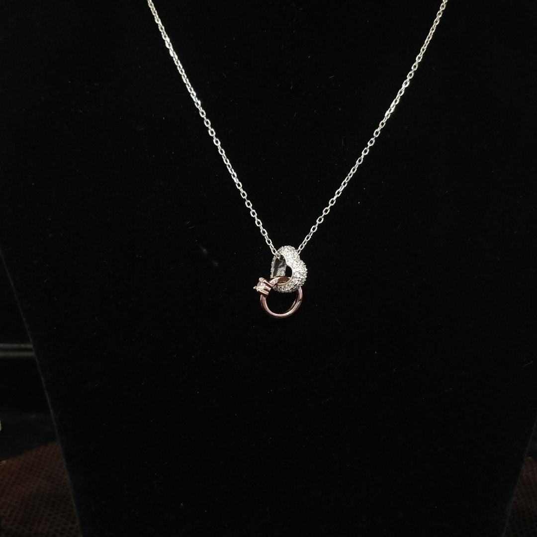 Candrin Heartring Silver Chain Pendent