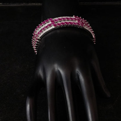 Candrin Yarda Bangle