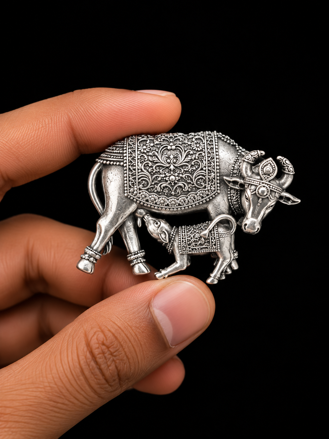 Silver Buffalo & Calf Brooch Description