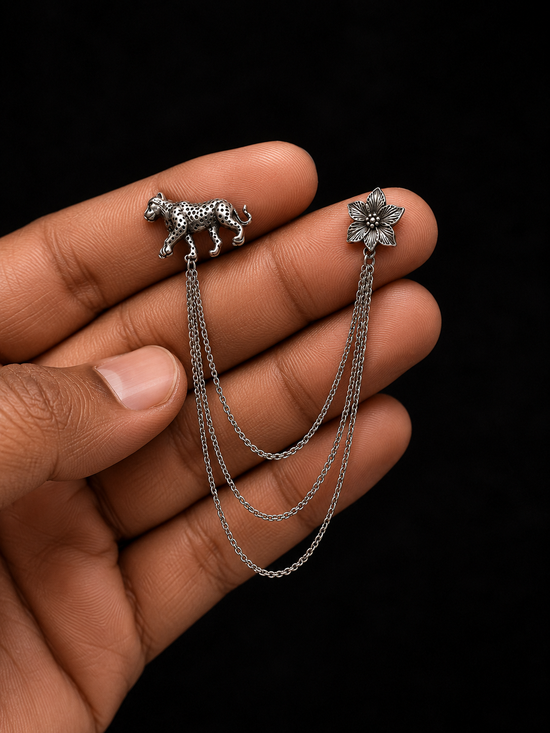Luxury Leopard Triple Chain Lapel Brooch