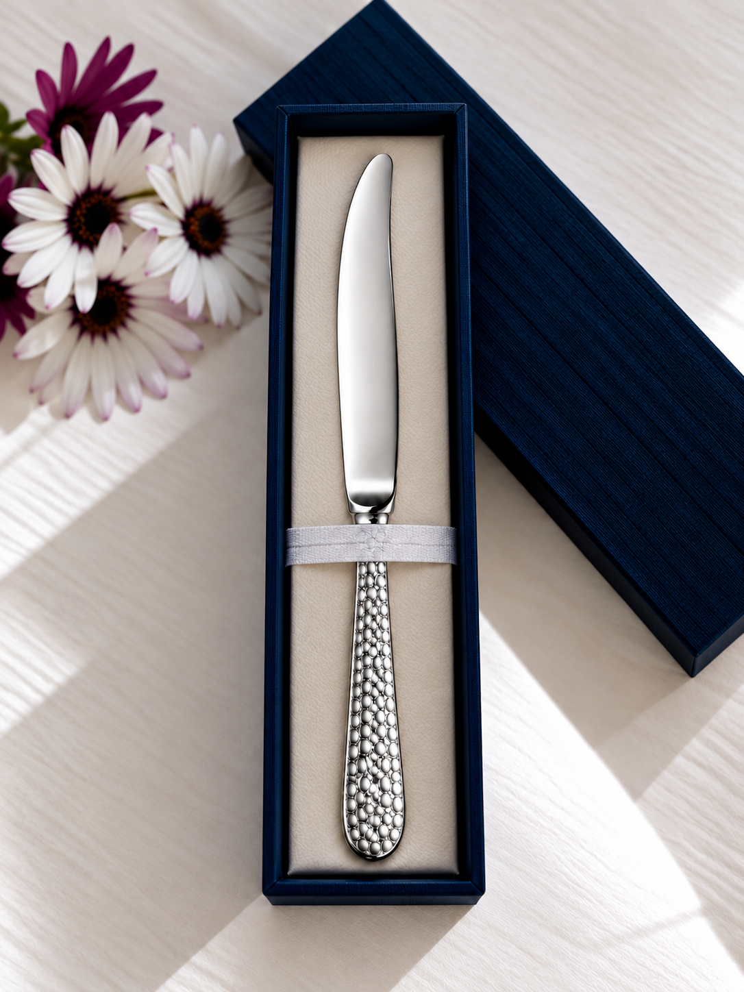 Premium Honeycomb Design Silver Table Knife