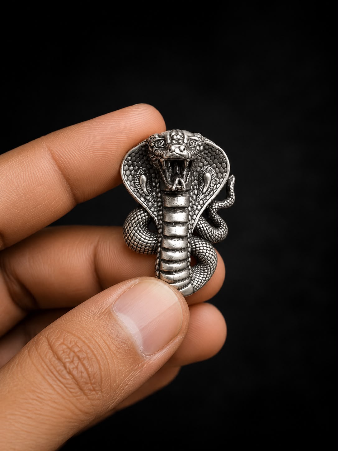 Royal Cobra Antique Silver Finish Brooch Lapel