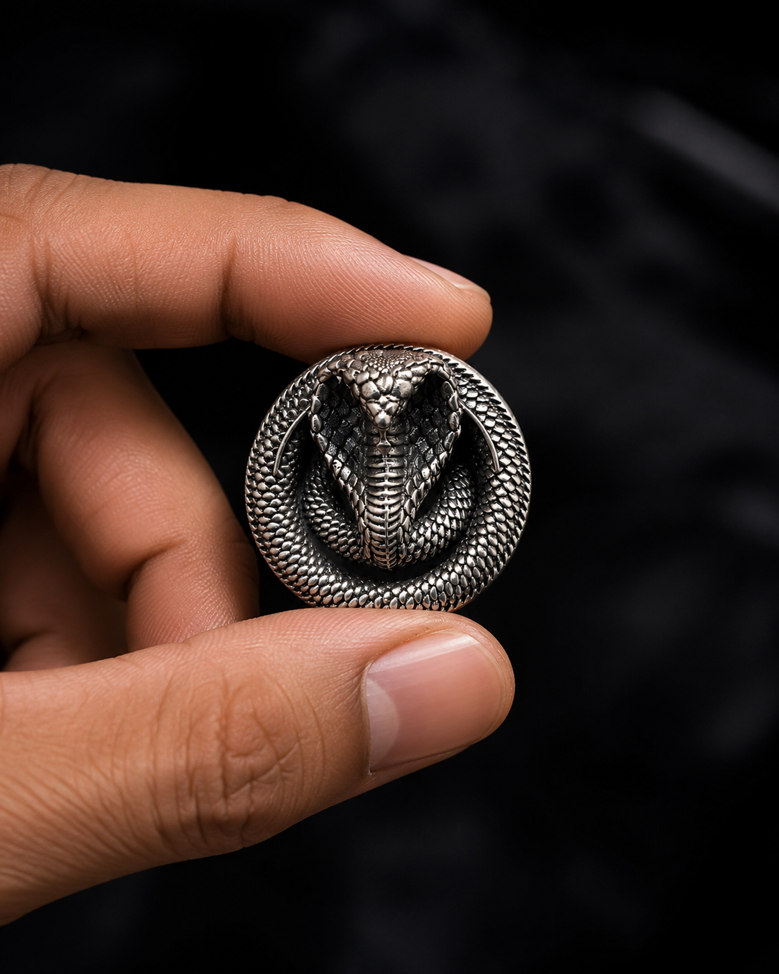 Royal Cobra Antique Silver Finish Brooch