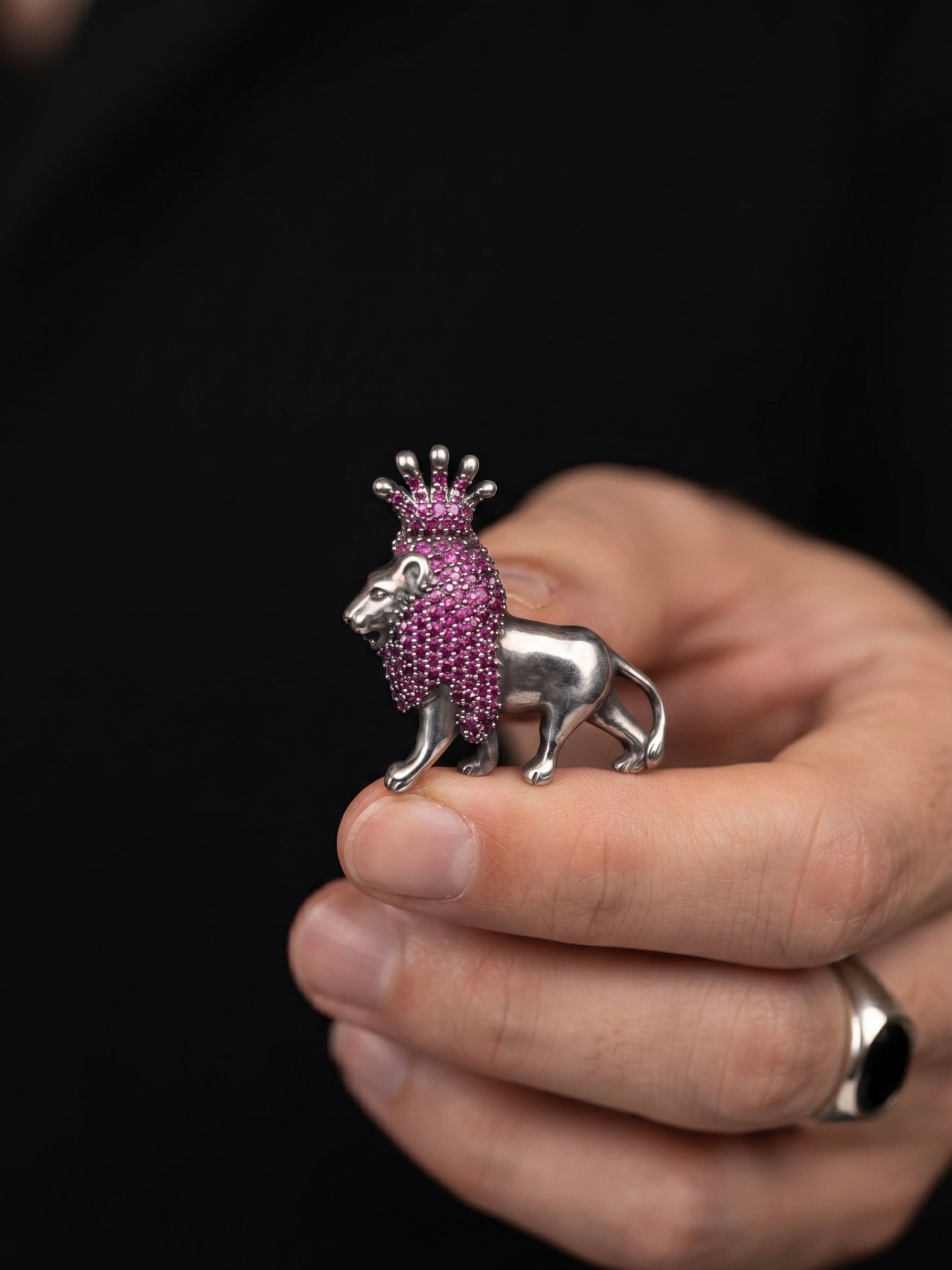 Royal Crowned Lion Antique Silver Finish Brooch with Ruby Stones