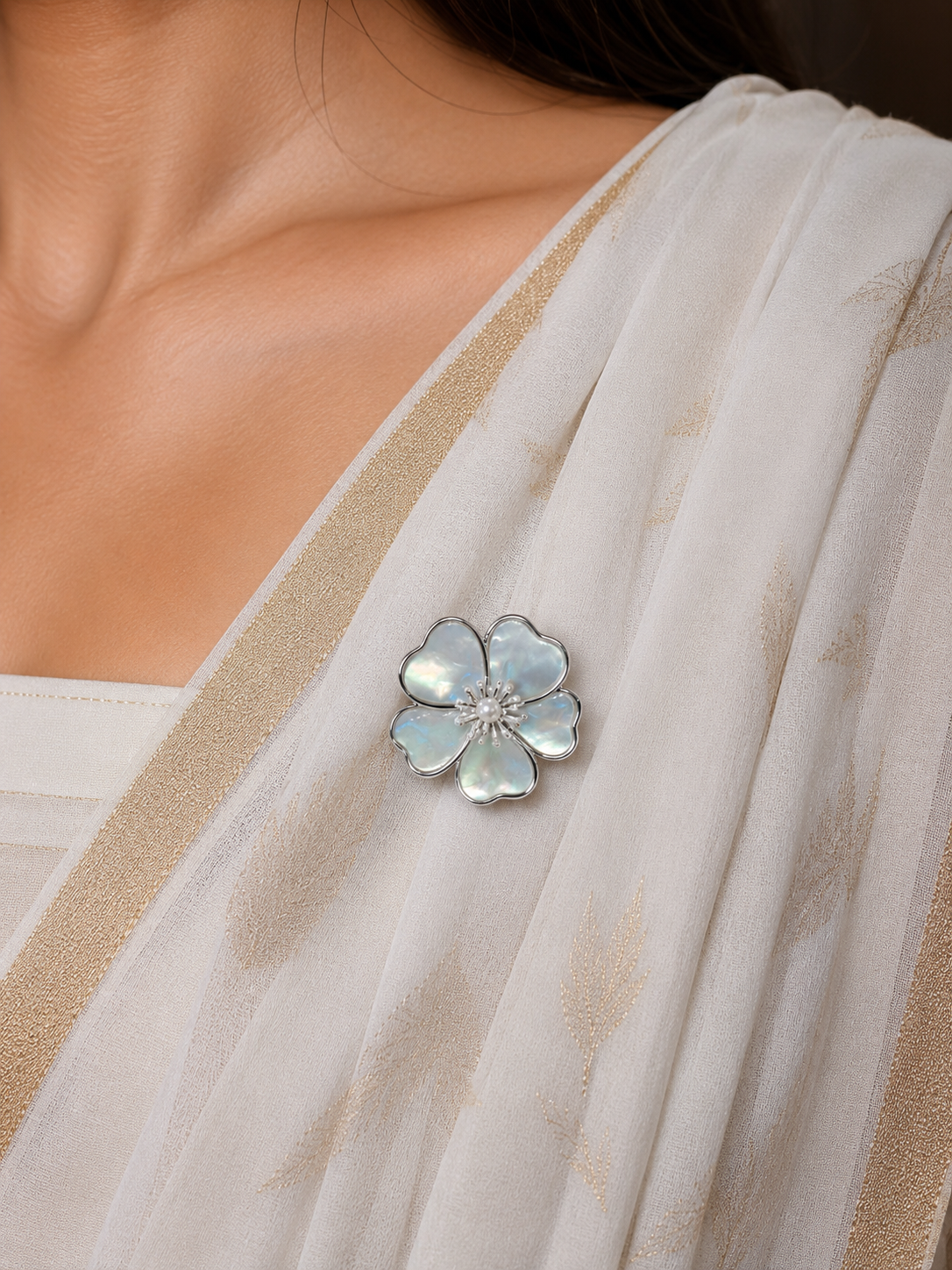 Mother of Pearl Floral Brooch