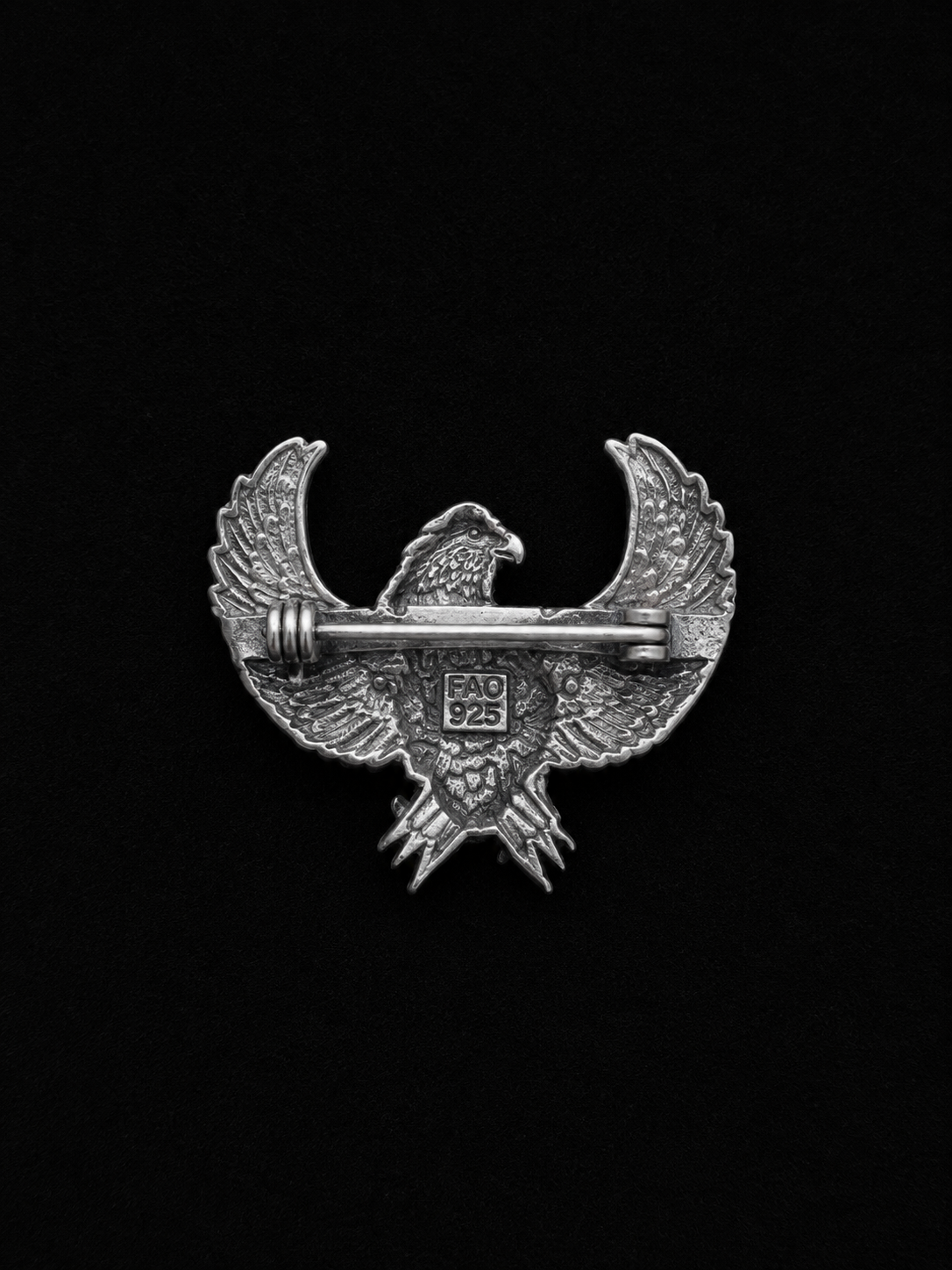 Majestic Eagle Designer Brooch Pin – Silver Finish