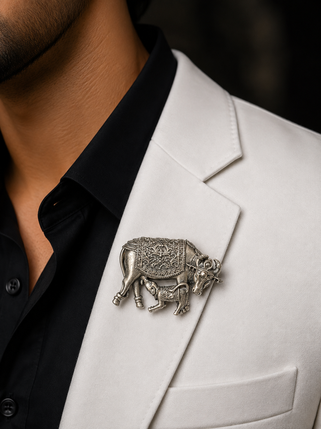 Silver Buffalo & Calf Brooch Description