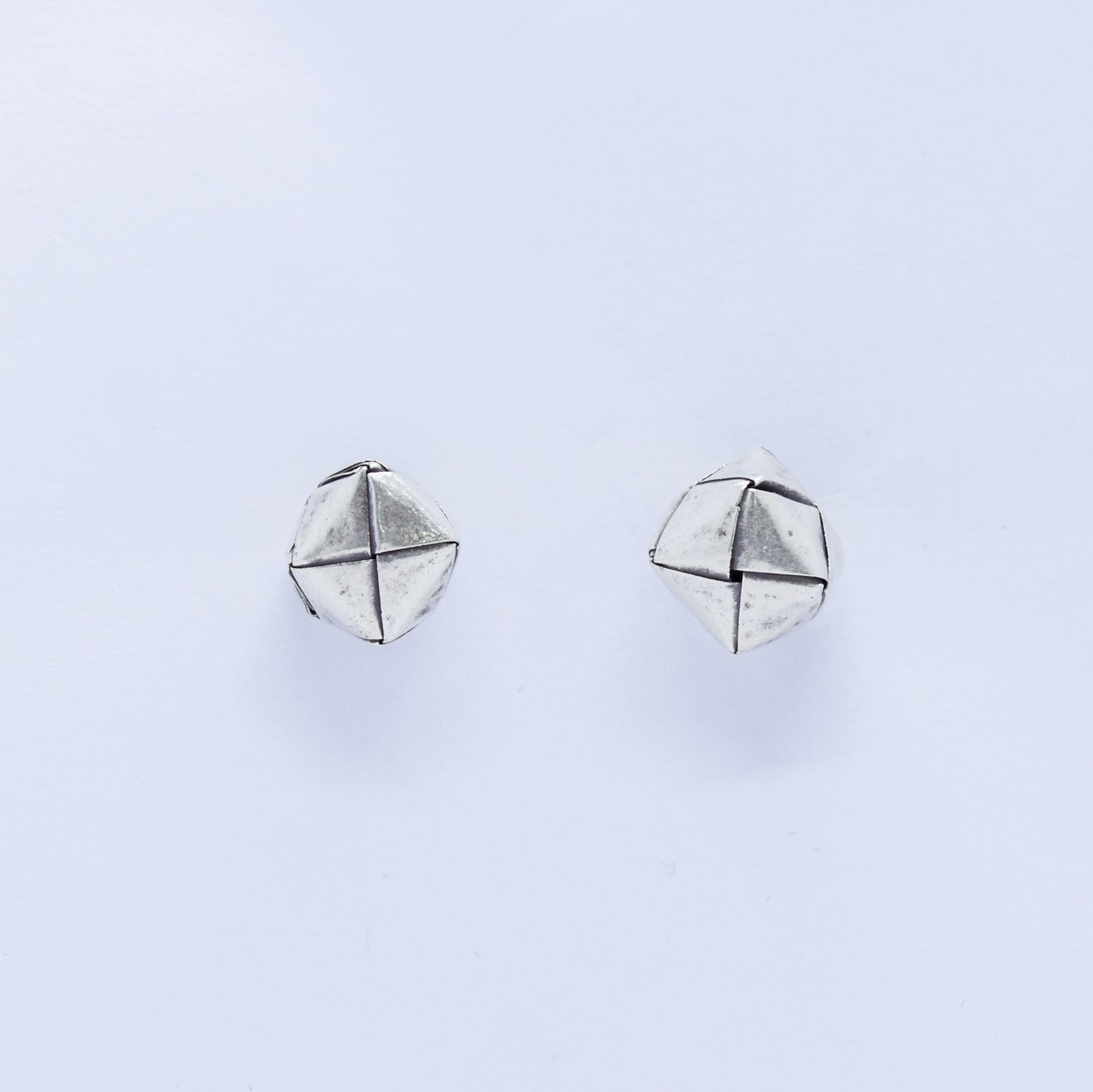 Enjo 925 Sterling Silver /hexogen earring/ silver Earring/ sterling Silver/ silver Stripe/ cube earrings