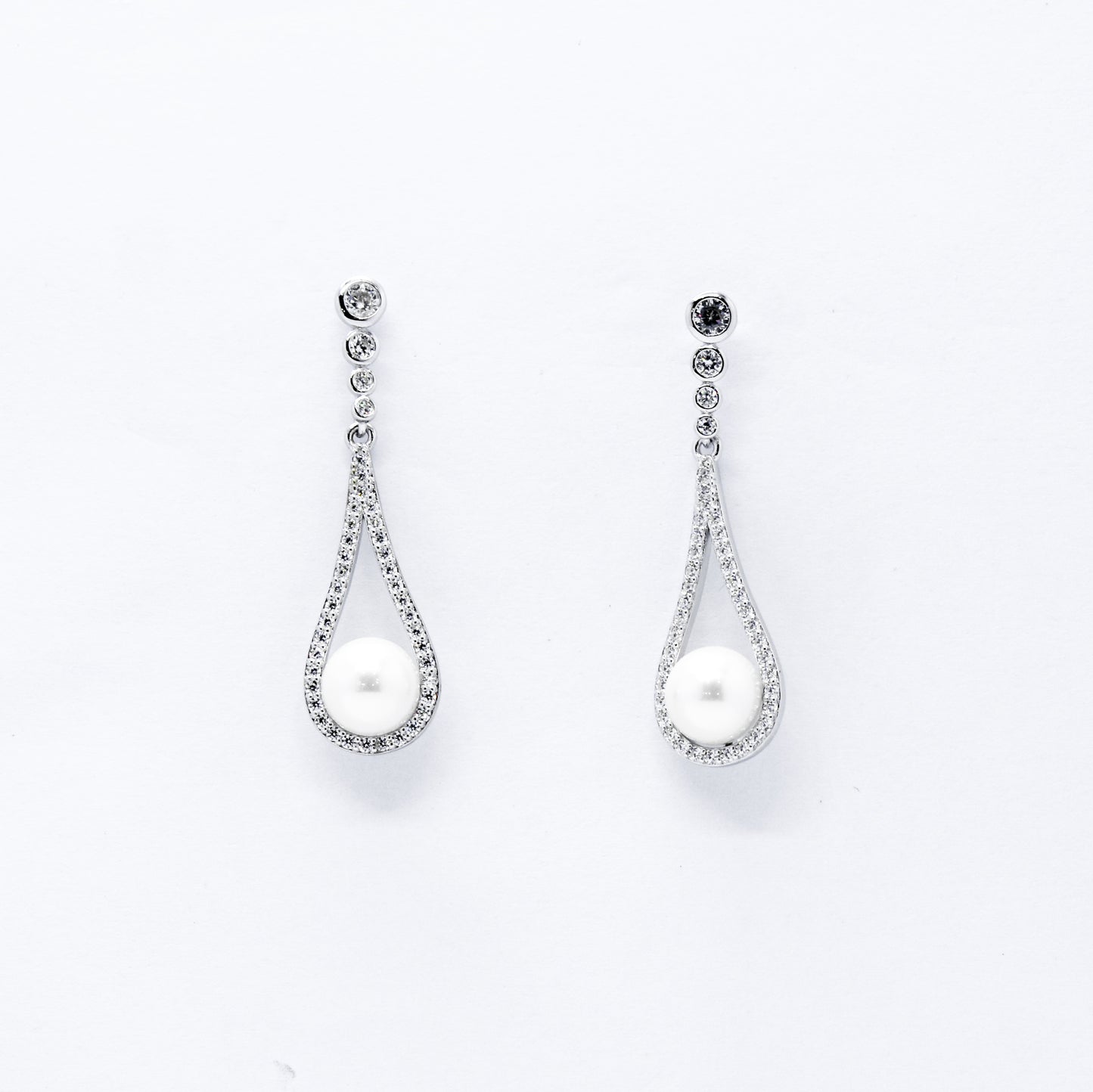 Zyair 925 Sterling Silver Earring/White pearl 925 sterling silver Earring/drop shap 925 sterling silver
